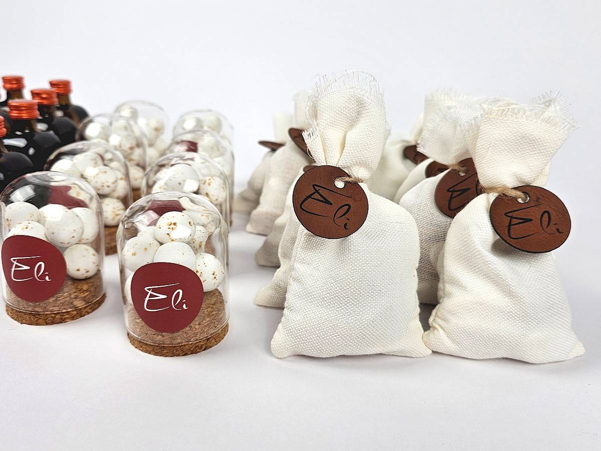 Doopsuiker ideetjes en doopsuiker inspiratie - doopsuikerpakket Eli - Linnen zakjes en snoepbokaaltjes